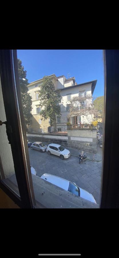 Appartement Cozy Classic Italian House Near Santa Croce, On The Lungarno à Florence Extérieur photo